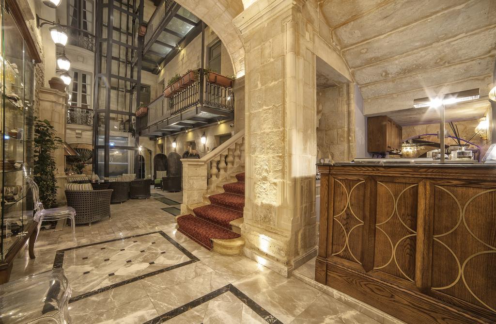 Palazzo Consiglia - Ik Collection Hotel Валета Екстериор снимка